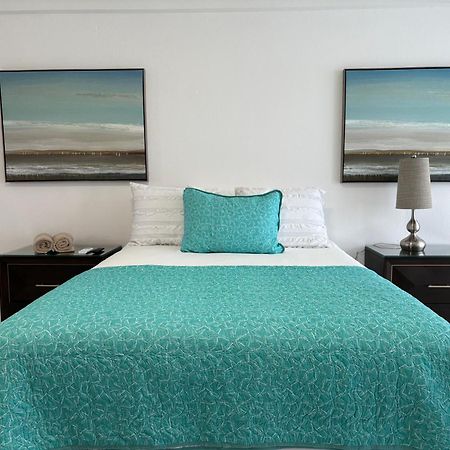 Posada Centric Studio Isla Verde Σαν Χουάν Εξωτερικό φωτογραφία